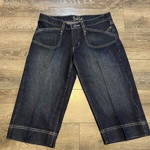 Womens Cruel Girl capris size 5.